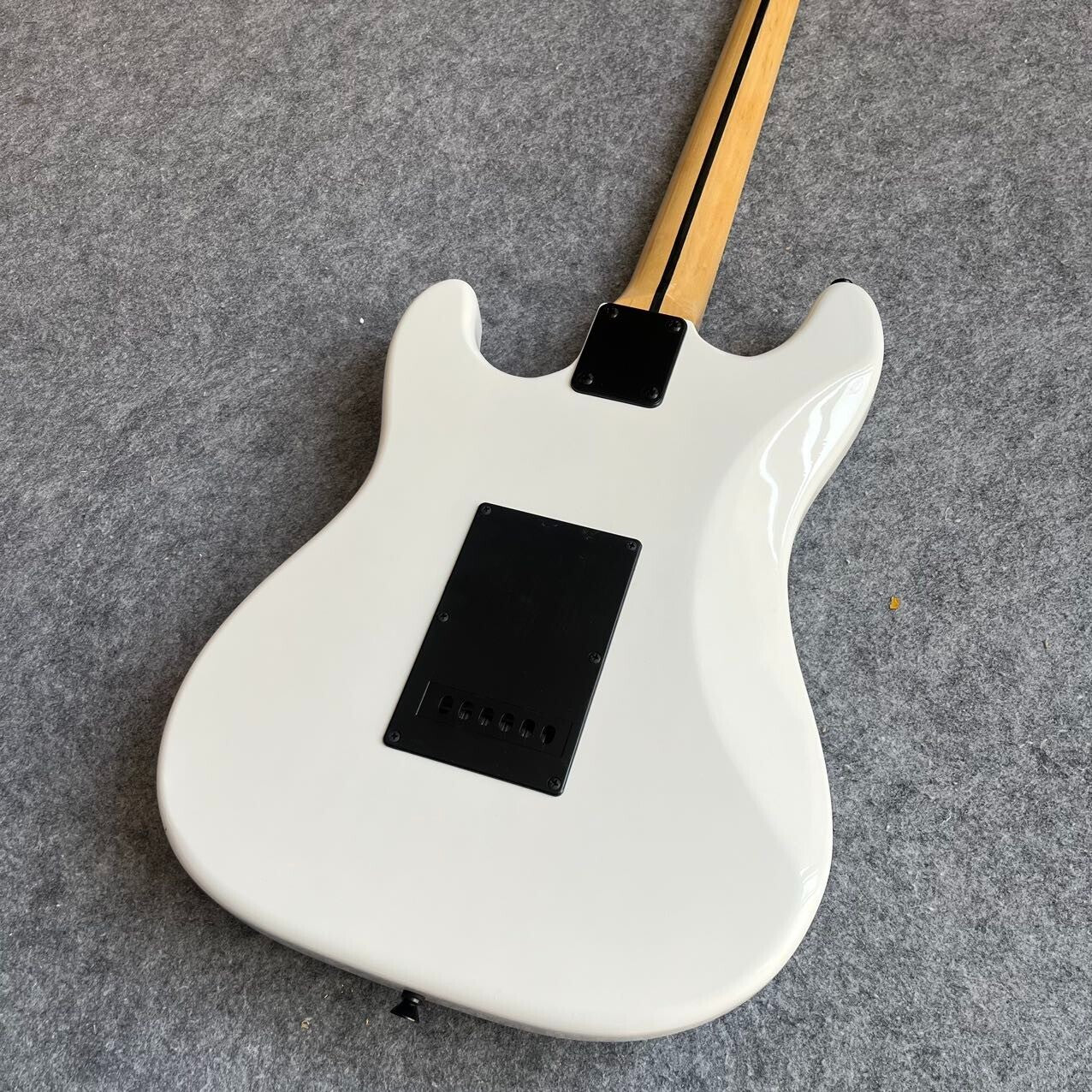 White Pro-Mod So-Cal Charvel Stratocaster Style Guitar