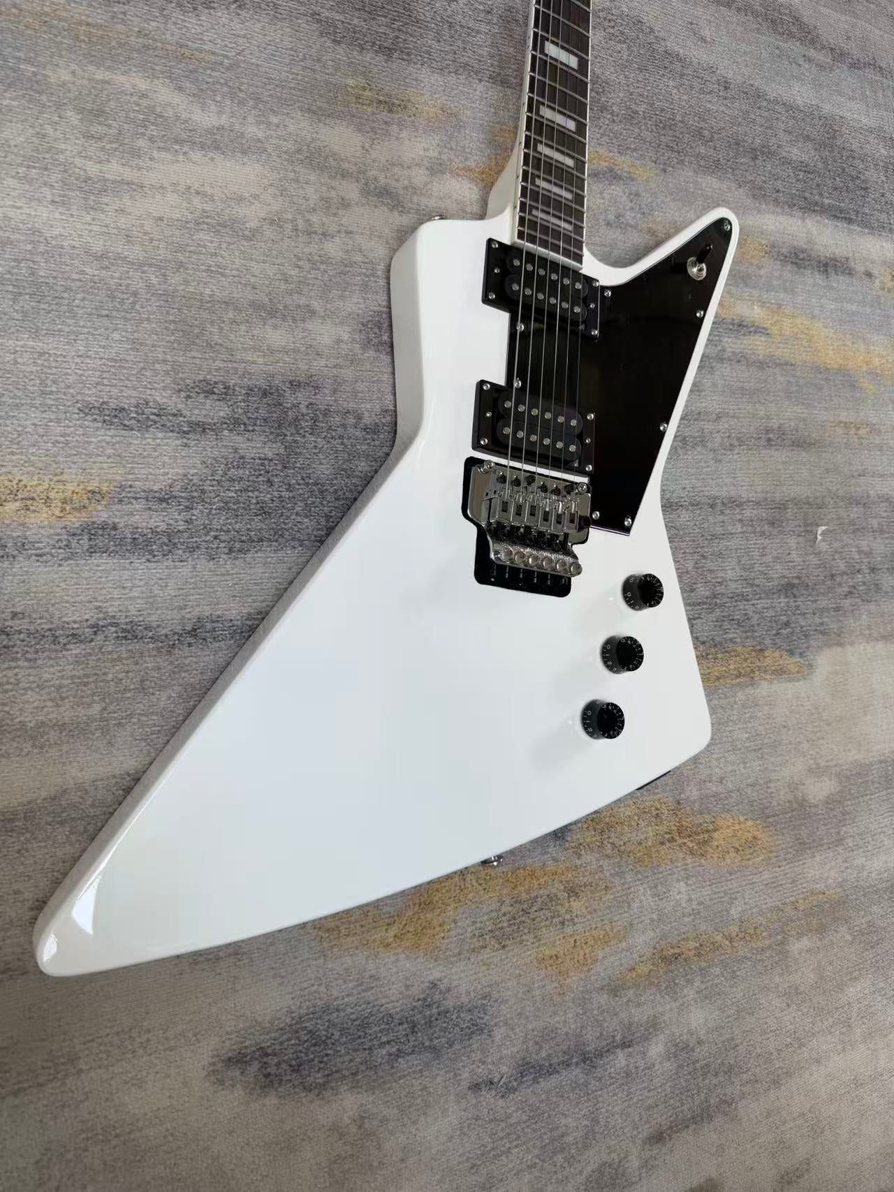 White Gibson Explorer