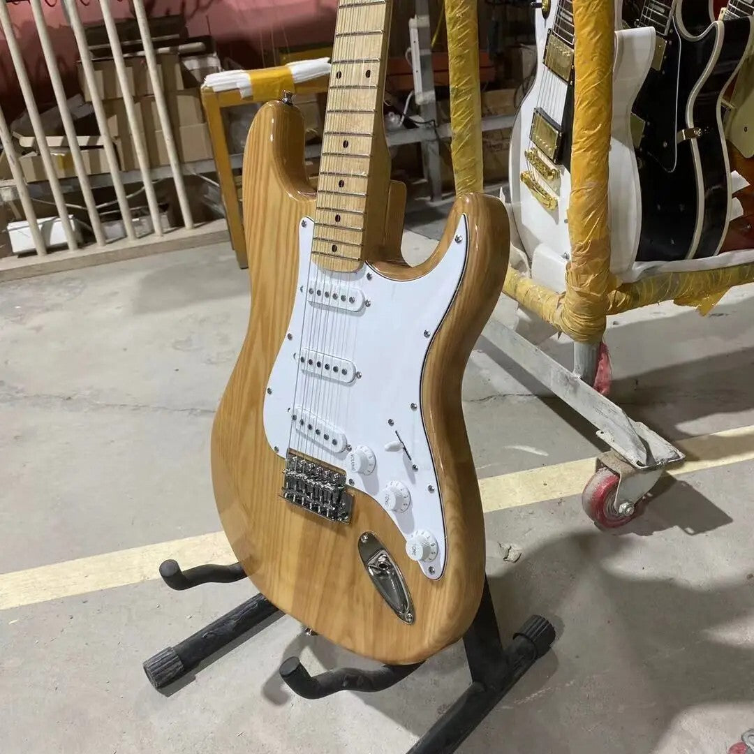 Ash/Natural Stratocaster Style Guitar