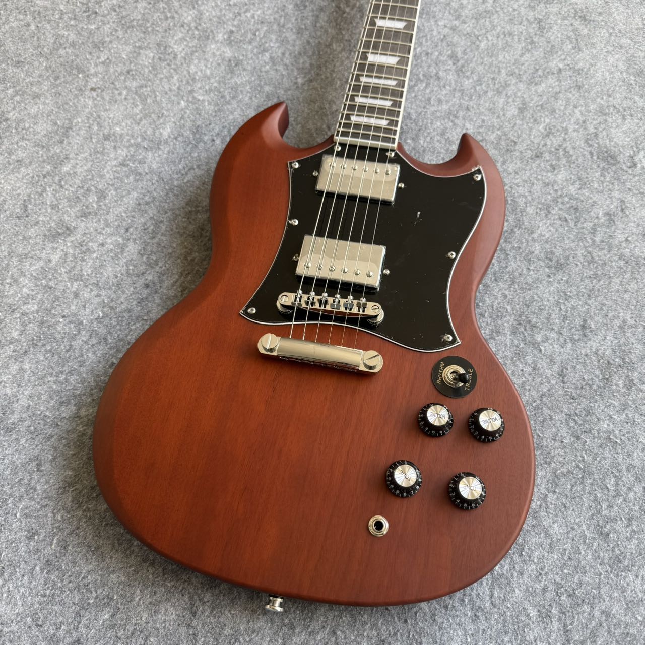 Gibson - SG - Brown