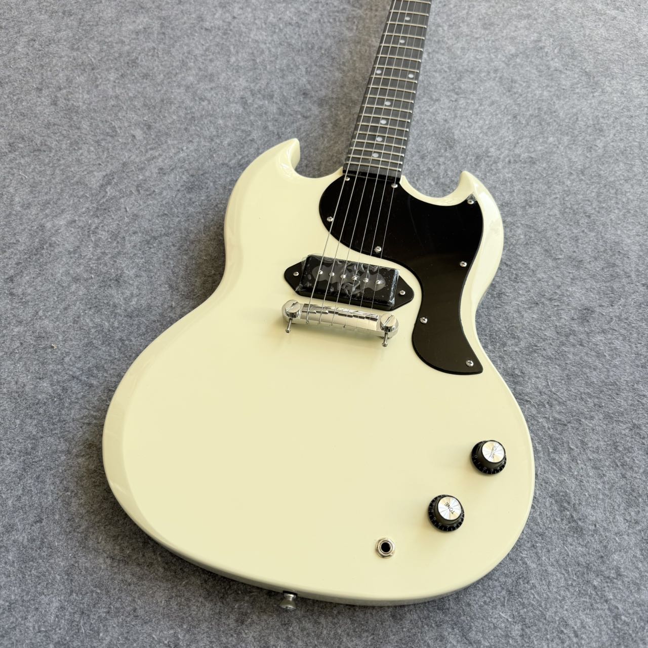 Gibson SG - Cream