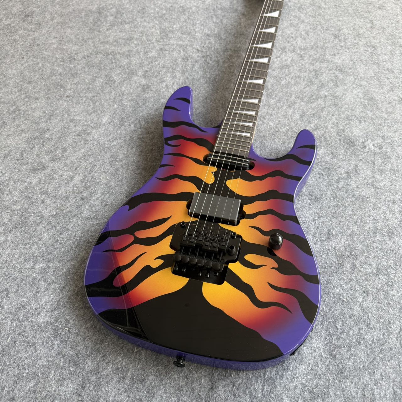George Lynch Sunburst Tiger ESP