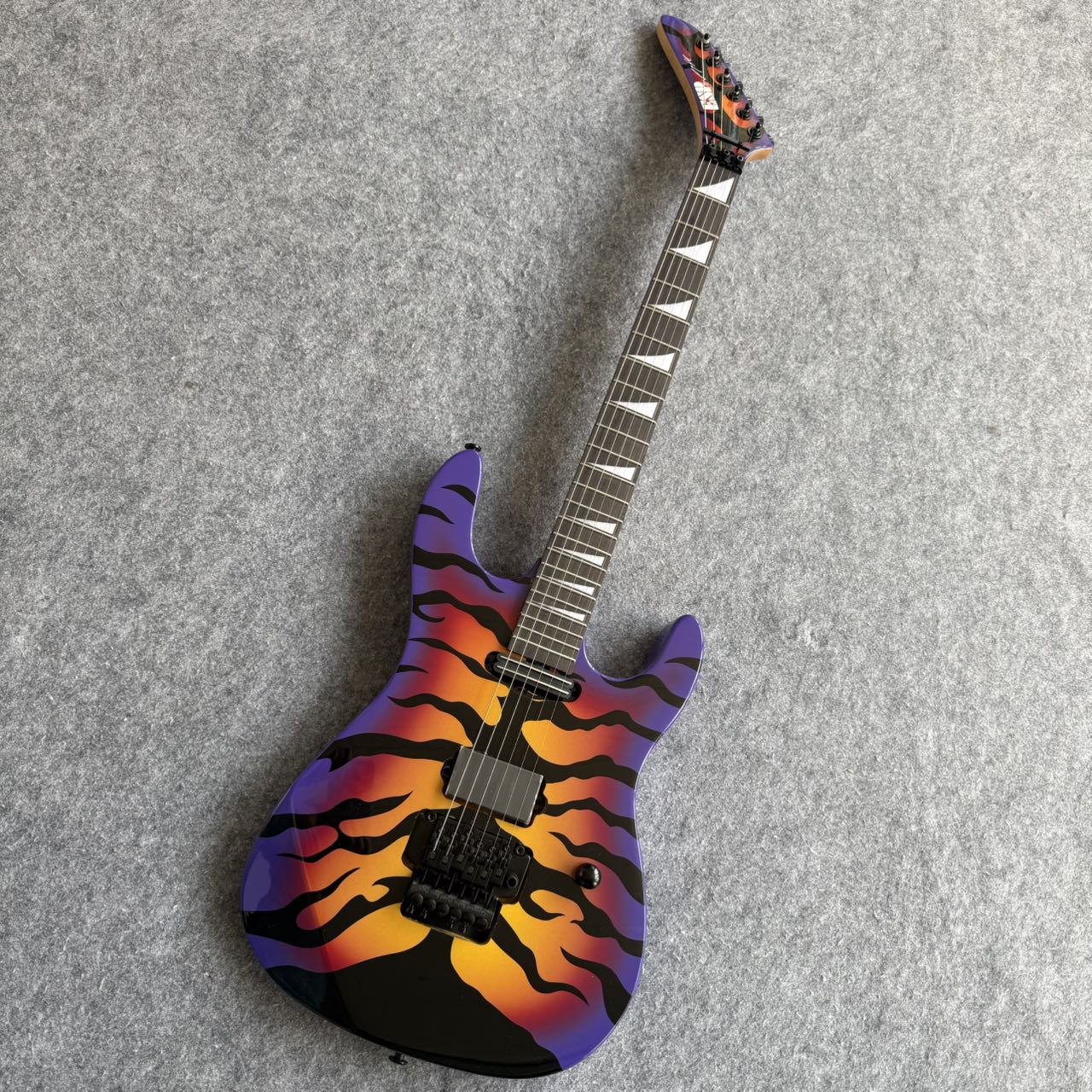 George Lynch Sunburst Tiger ESP