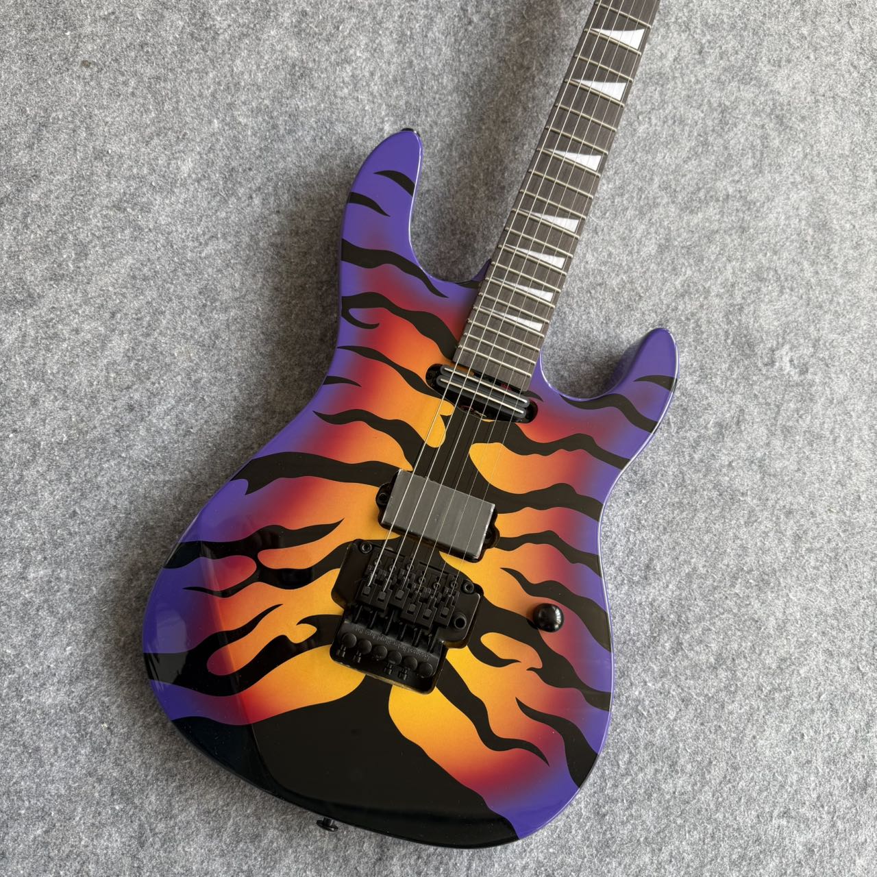 George Lynch Sunburst Tiger ESP