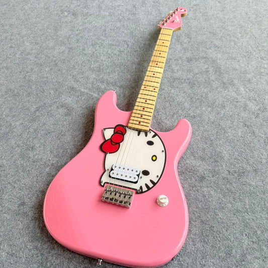 Hello Kitty Pink Fender Stratocaster 2