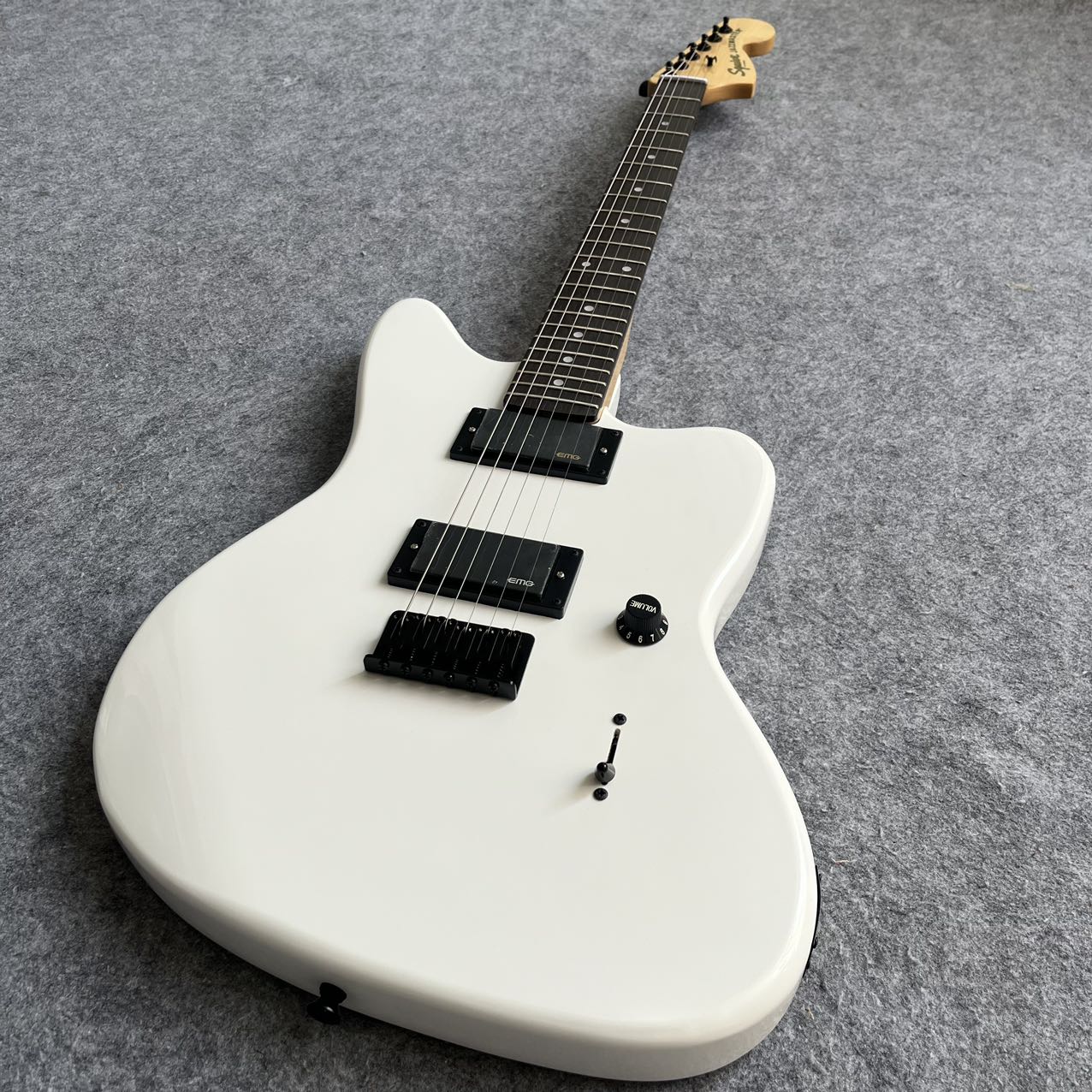 White Jazzmaster Style Guitar
