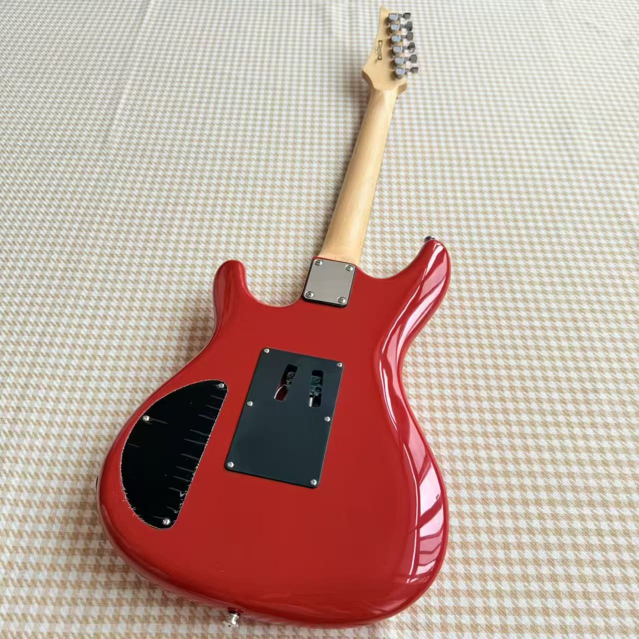 Joe Satriani Silver Surfer Ibanez Guitar