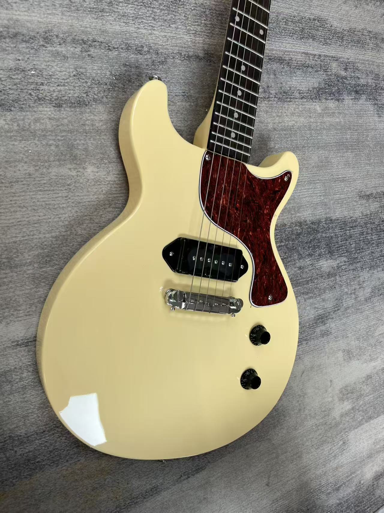 Les Paul Junior - Cream Finish