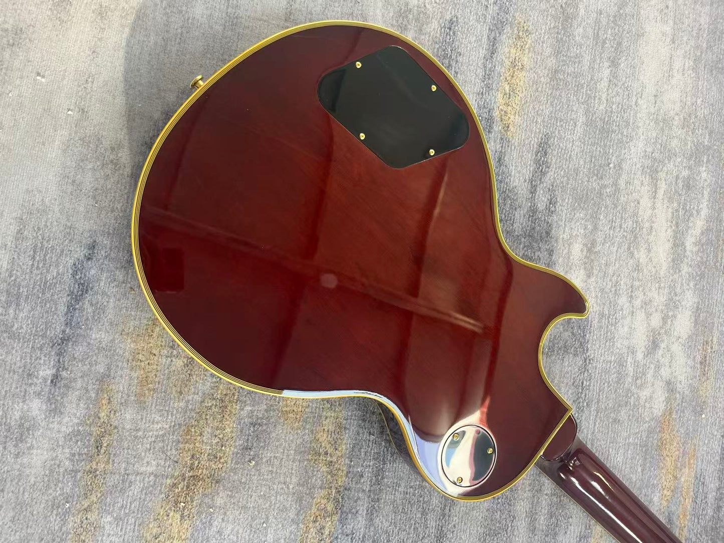 Les Paul Custom - Natural Finish (EMG's)