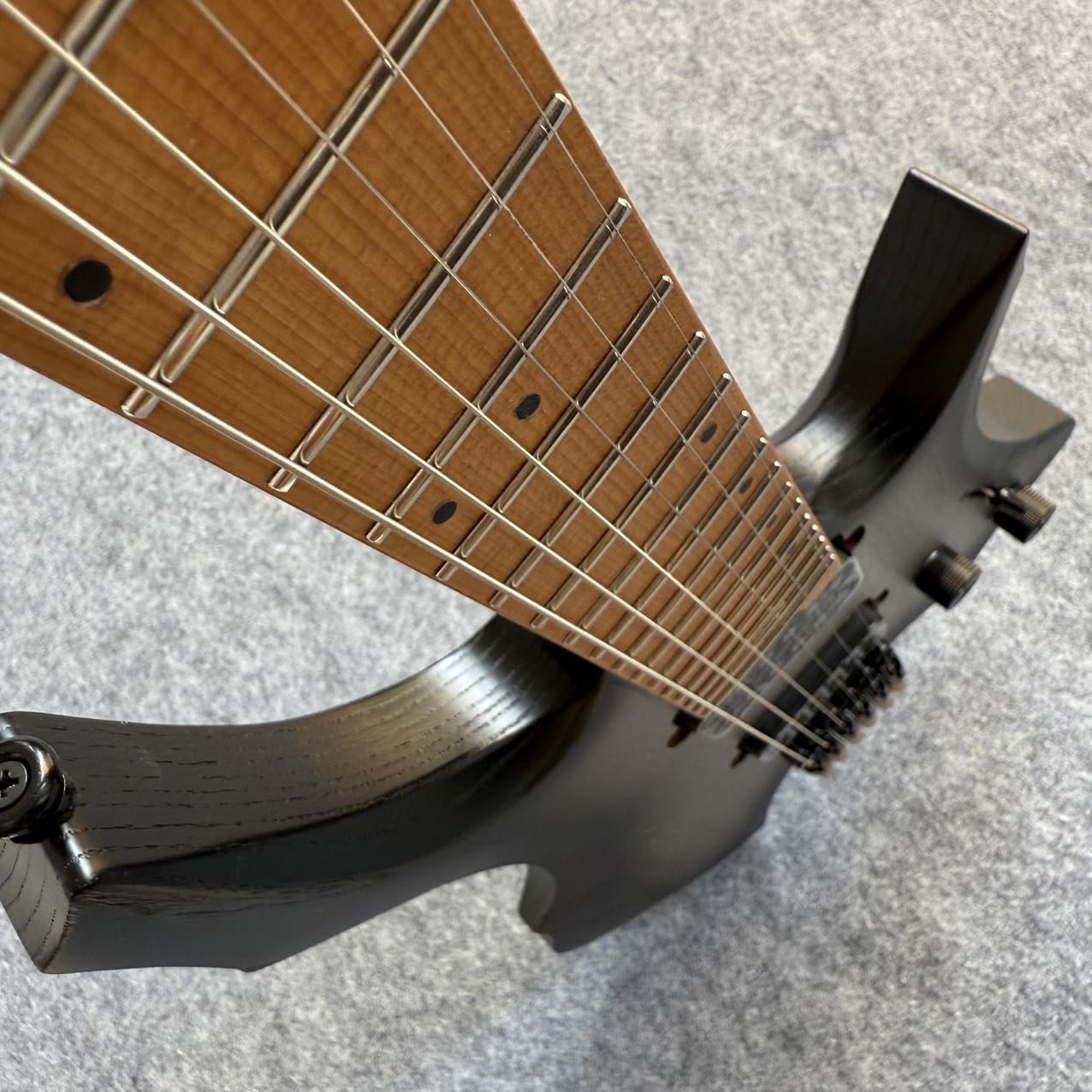 Strandberg Style Headless Guitar - Black/Grey