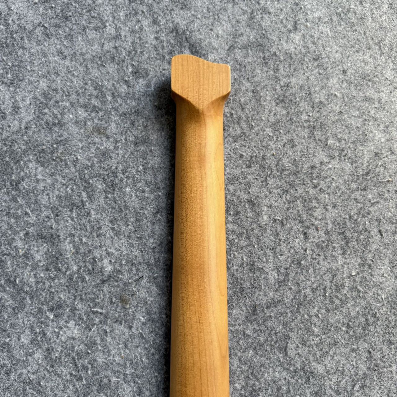 Strandberg Style Headless Guitar - Sunburst