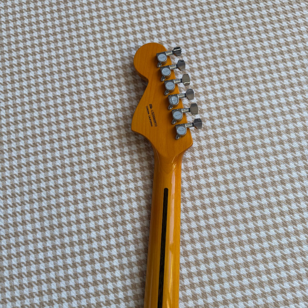 Sunburst Telecaster Deluxe Style Guitar