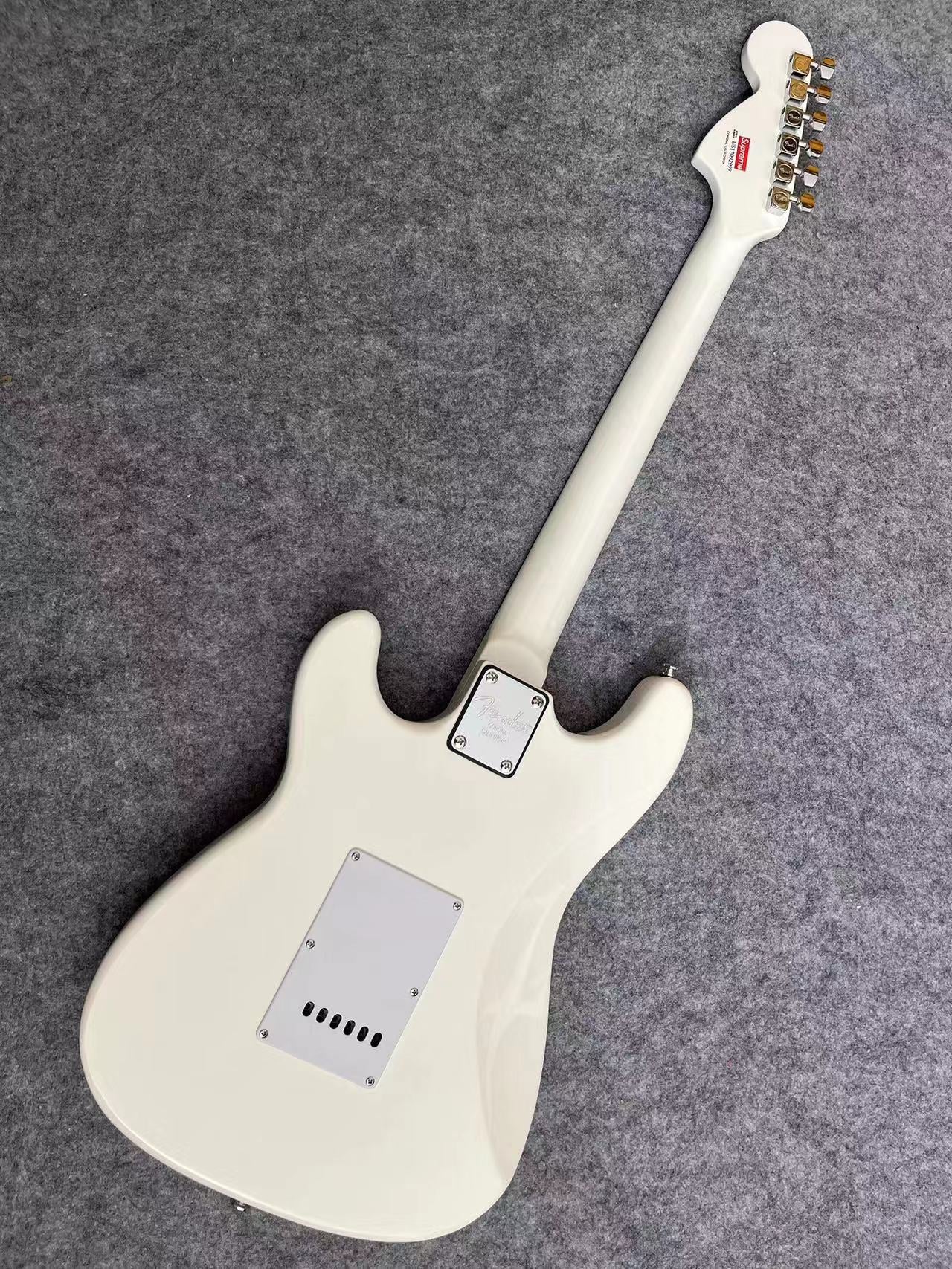 Supreme Fender Stratocaster Style Guitar