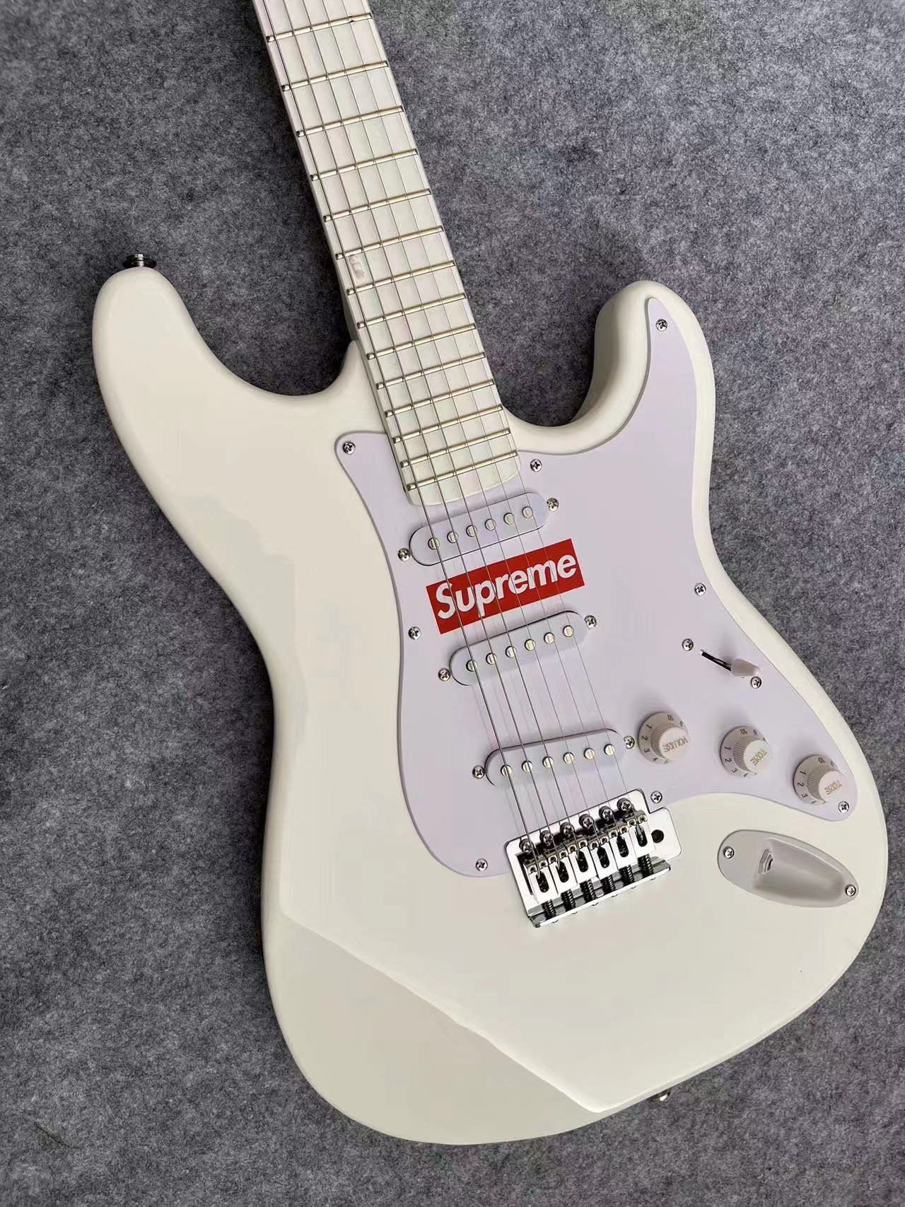 Supreme Fender Stratocaster Style Guitar
