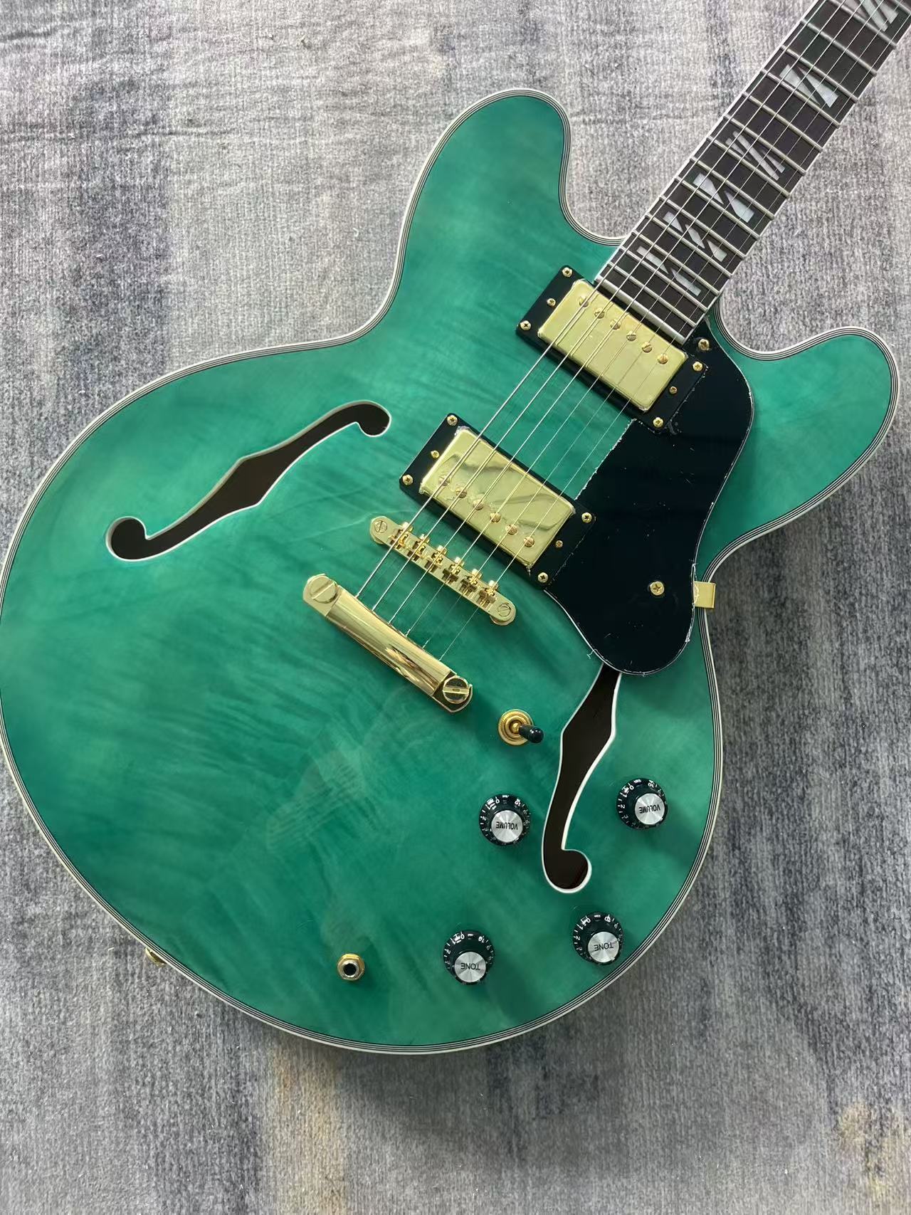 Gibson ES 335 Supreme - Green Finish