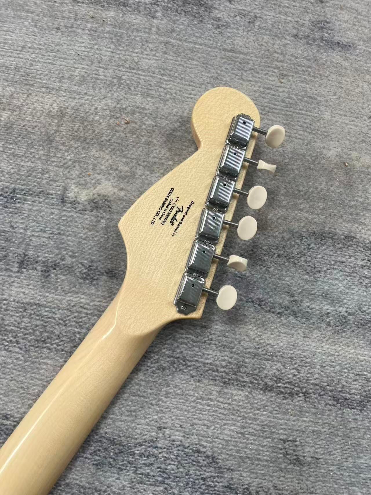 White Hello Kitty Stratocaster Style Guitar