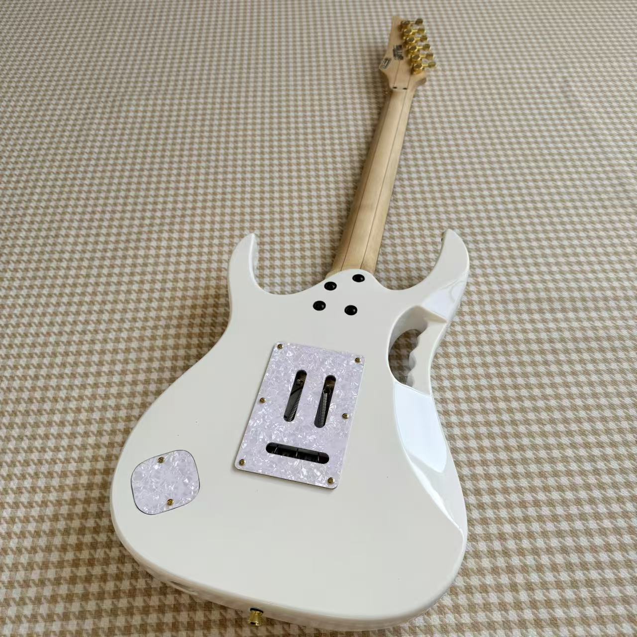 White Ibanez JEM Style Guitar