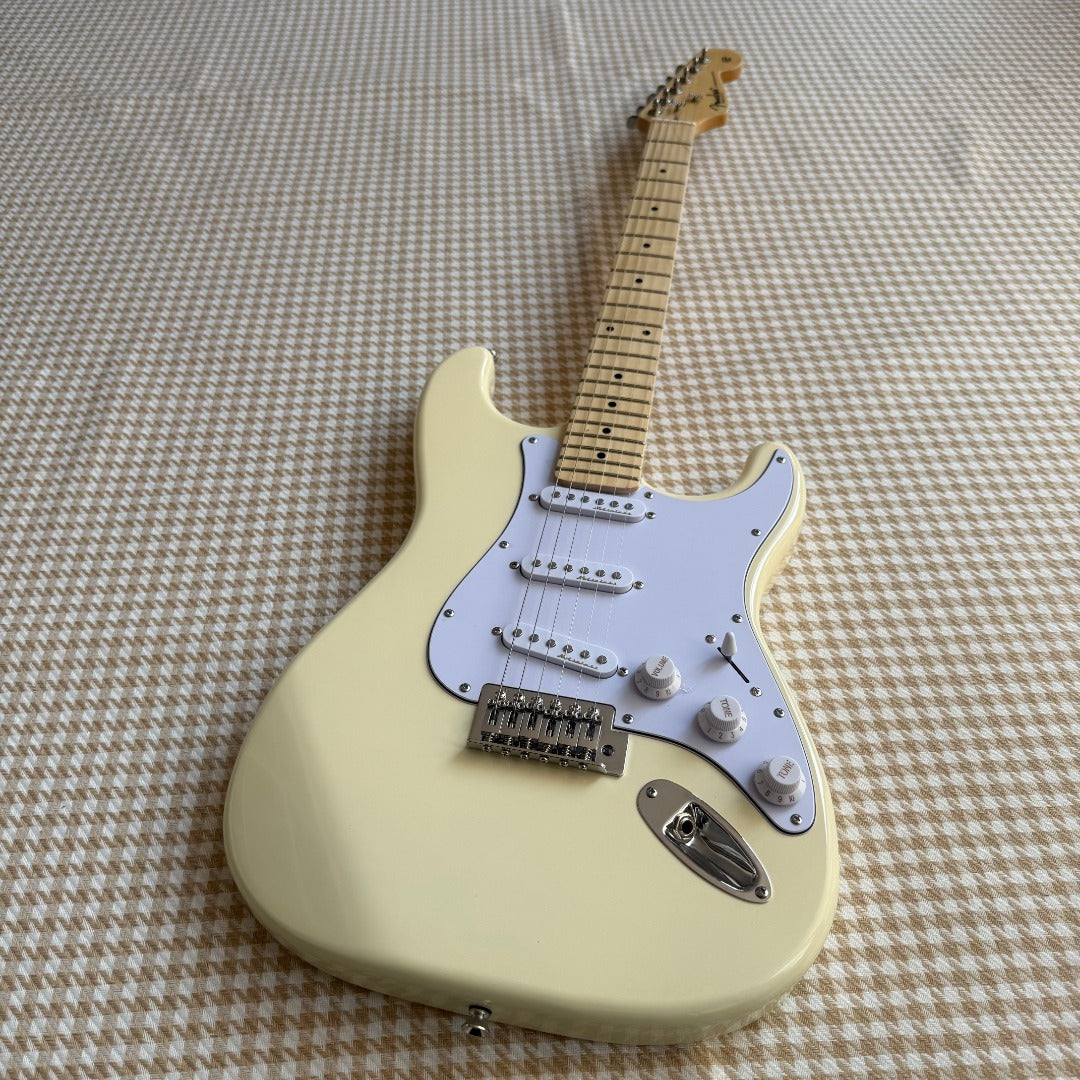 Yellow/Cream Stratocaster Style Guitar