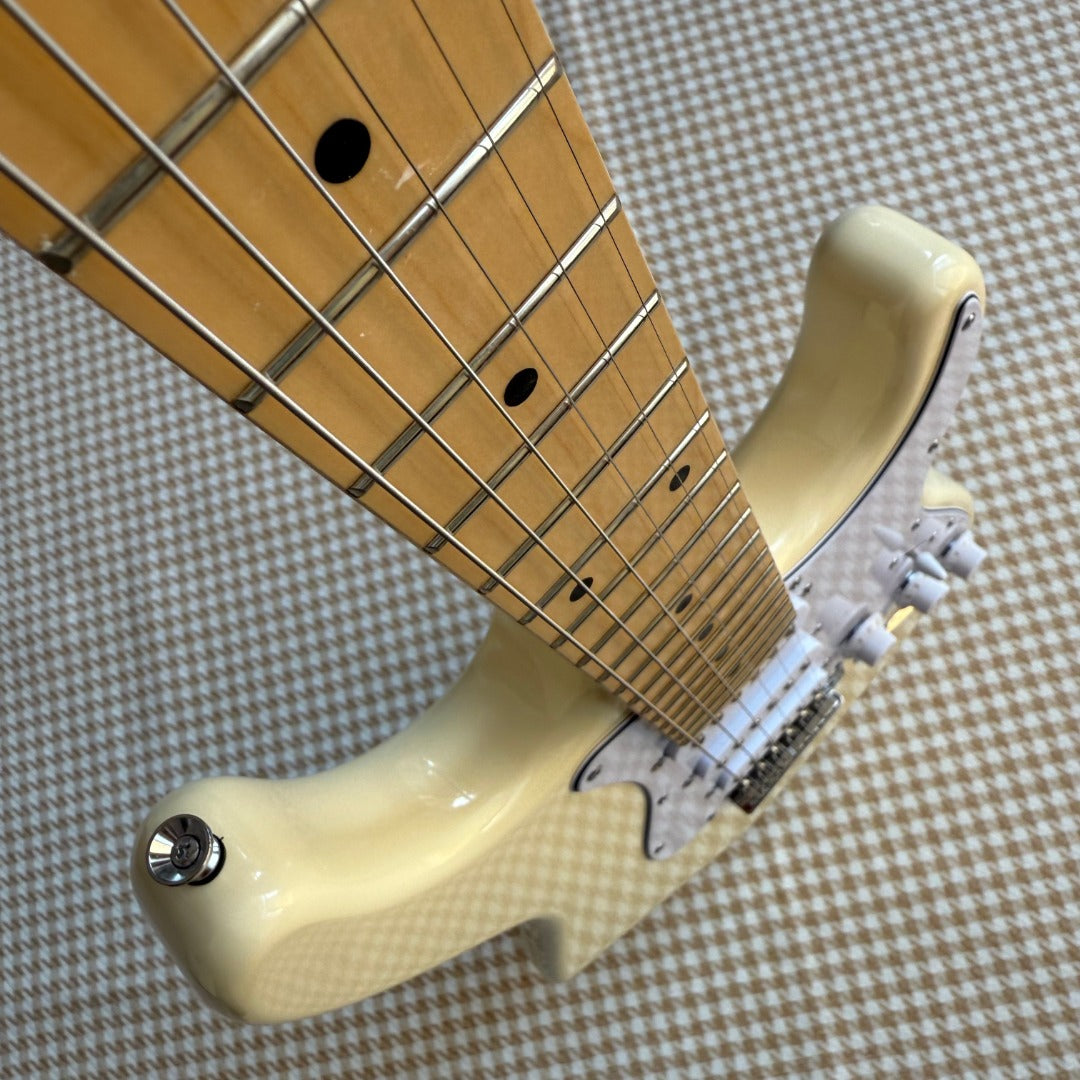 Yellow/Cream Stratocaster Style Guitar