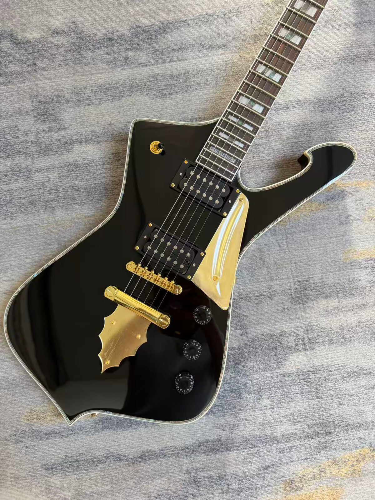 Ace Frehley Signature Ibanez Iceman