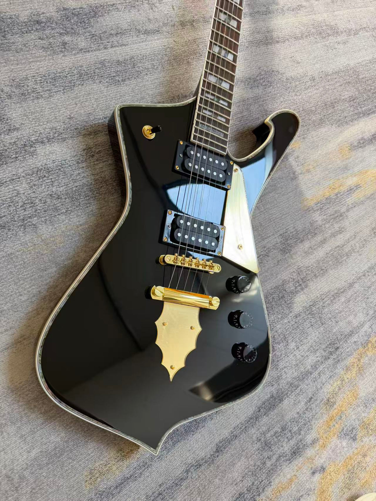Ace Frehley Signature Ibanez Iceman