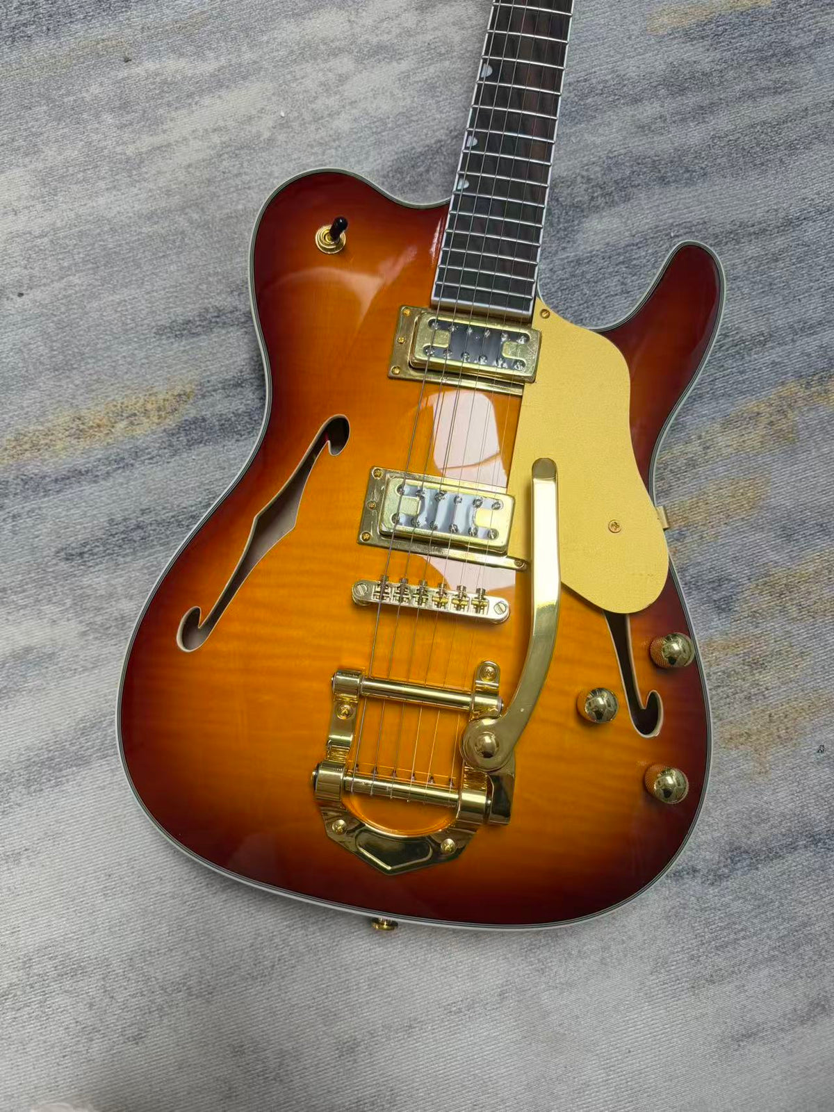 Sunburst Fender Semi Hollow Guitar