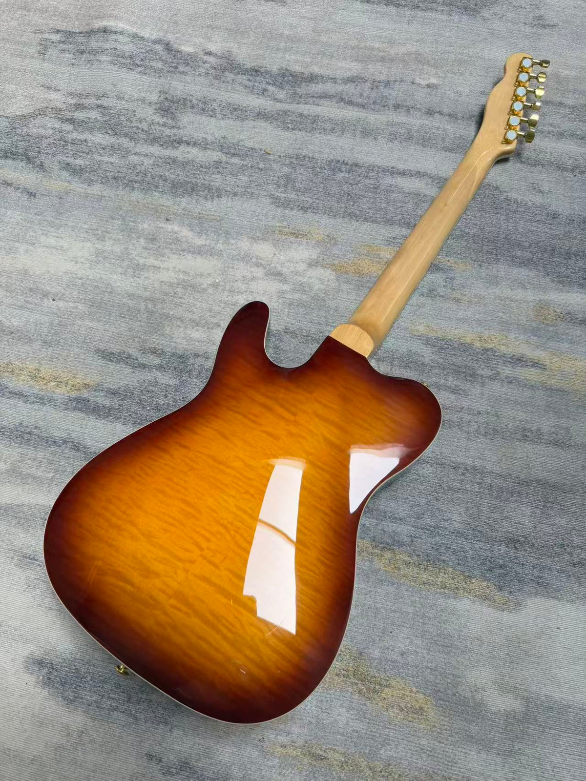 Sunburst Fender Semi Hollow Guitar