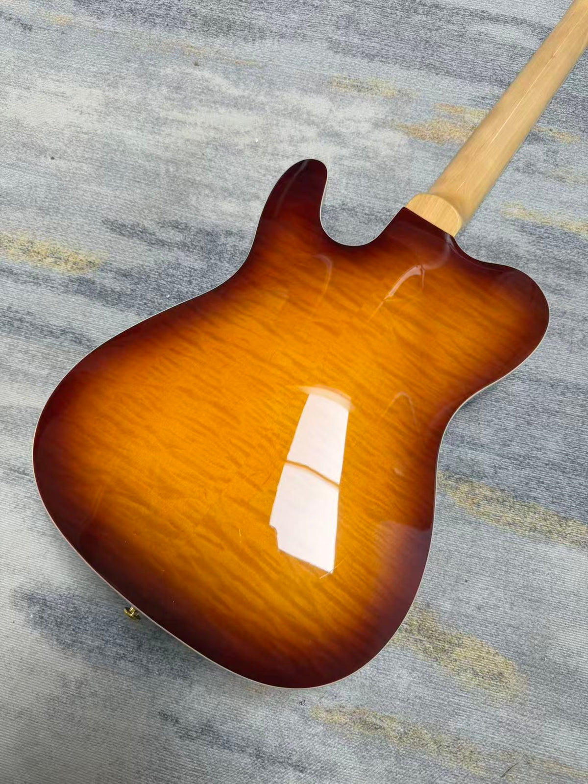 Sunburst Fender Semi Hollow Guitar
