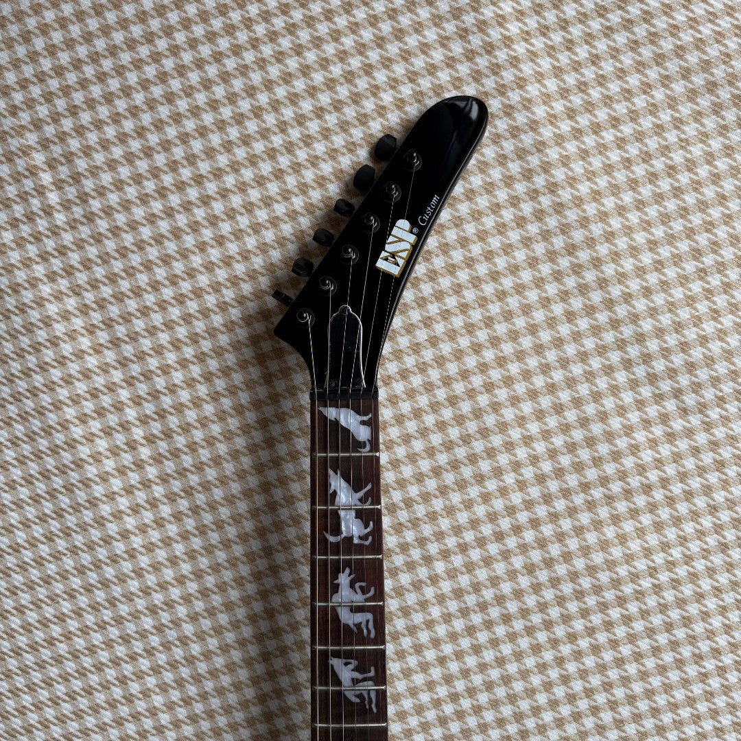 ESP Man To Wolf Style Guitar - Black