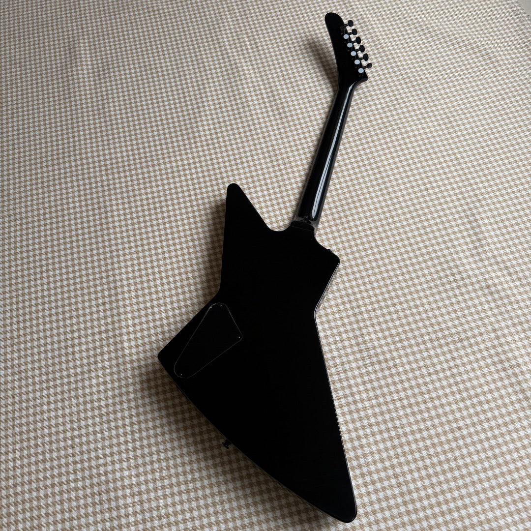 ESP Man To Wolf Style Guitar - Black