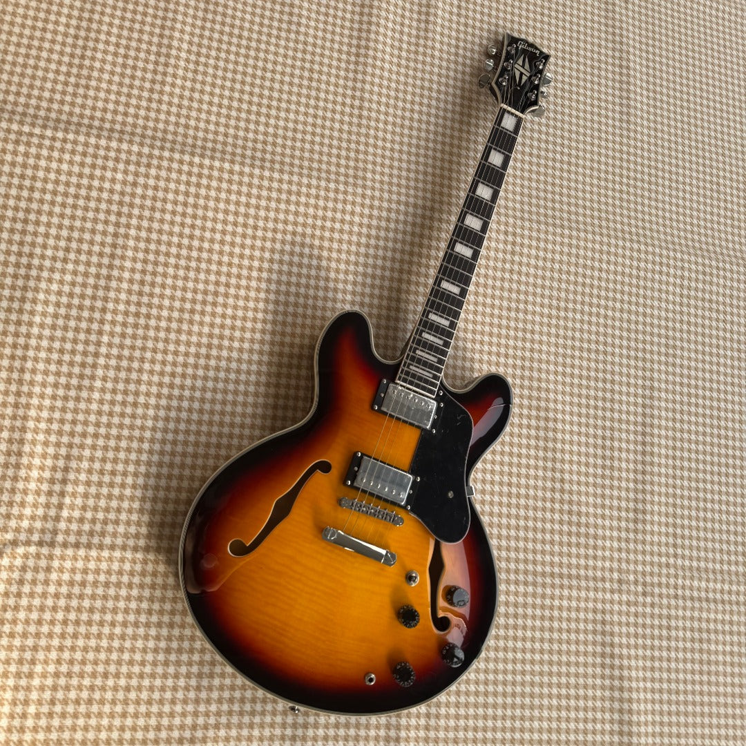 Gibson - 335 - Sunburst