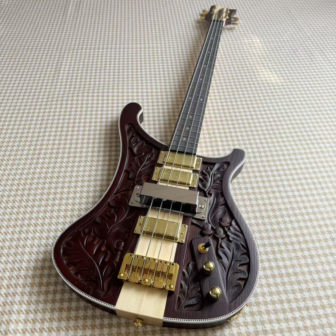1995 Lemmy Rickenbacker bass 4004LK
