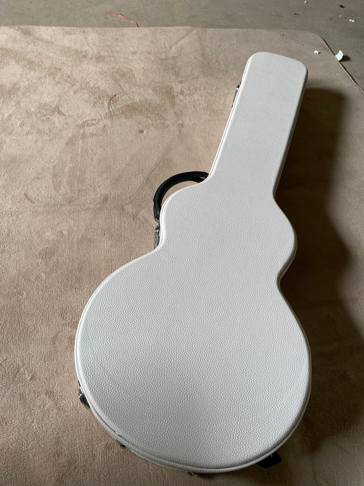 White Hard Case for Les Paul-Style Guitars