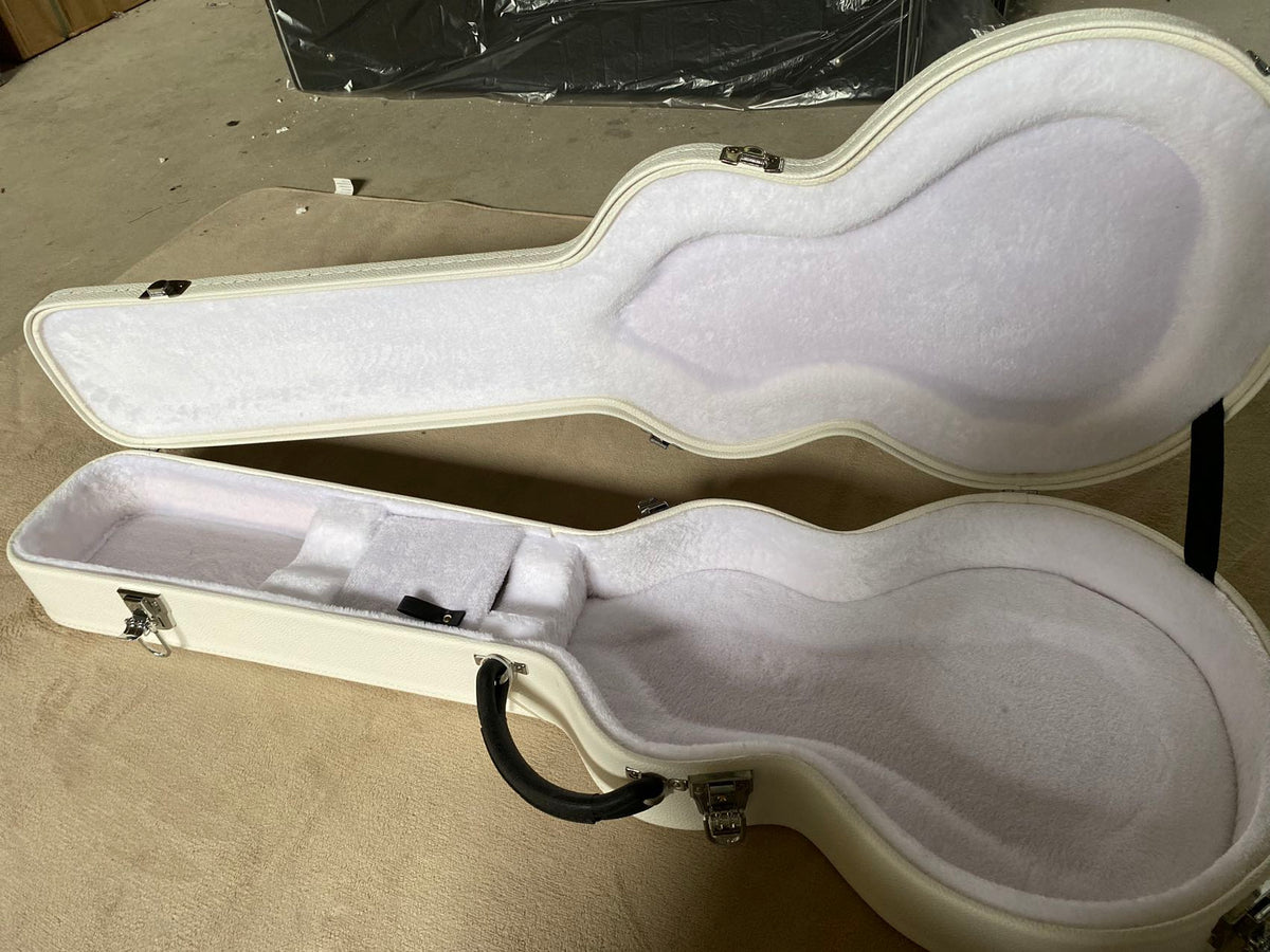White Hard Case for Les Paul-Style Guitars