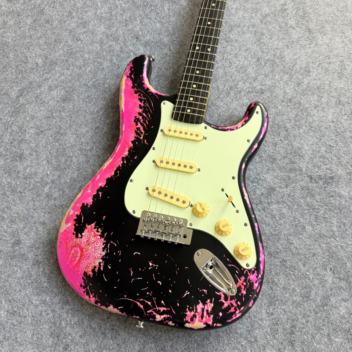 Black & Pink Relic Stratocaster Style Guitar