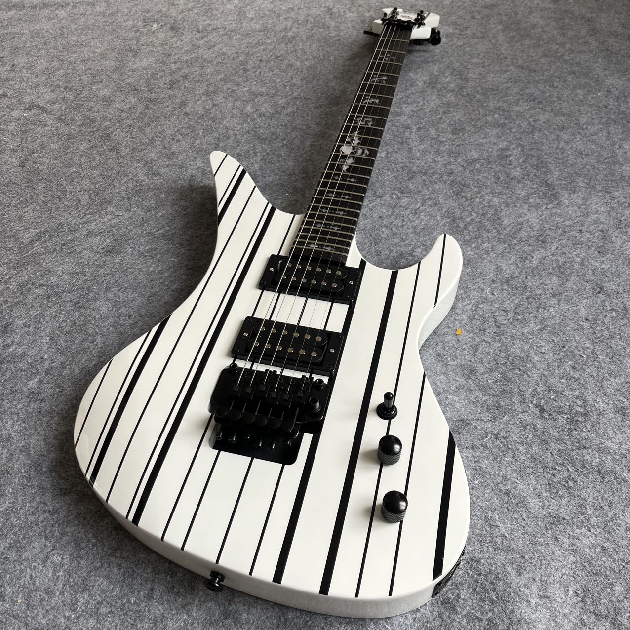 White/Black Pinstripe Synyster Gates Signature Style Guitar
