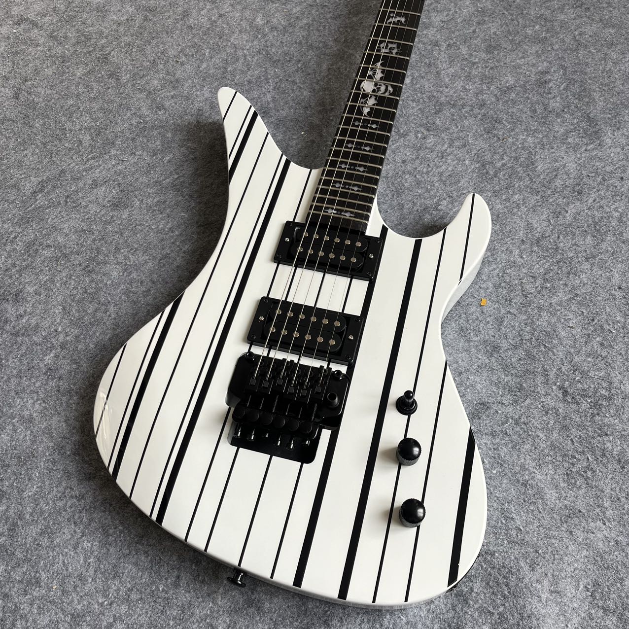 White/Black Pinstripe Synyster Gates Signature Style Guitar